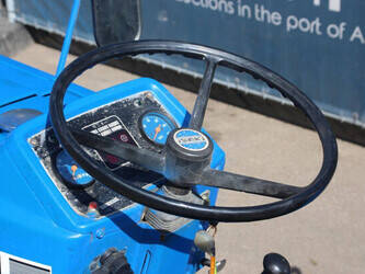 iseki-tu1700-1449331-46945231