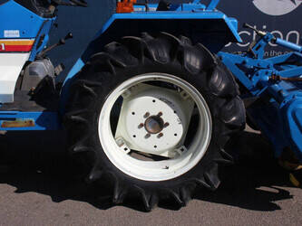 mitsubishi-mt2501-1449332-46945249