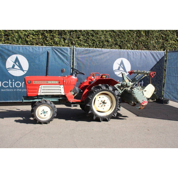 يانمار YM1601D-46945262