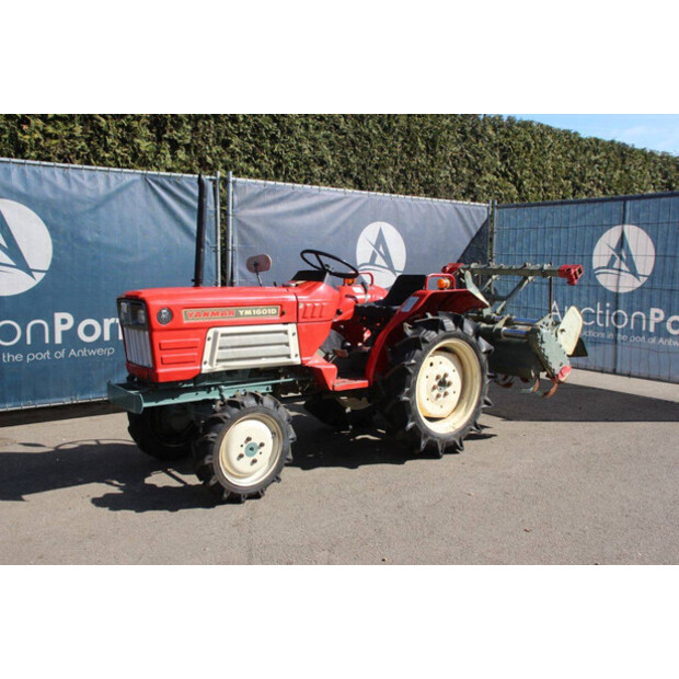 يانمار YM1601D-46945269