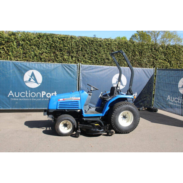 Iseki 325 HST-46945416