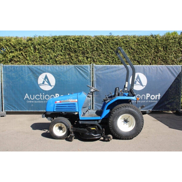 Iseki 325 HST-46945417