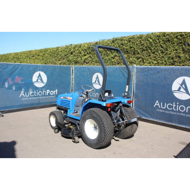 Iseki 325 HST-46945418