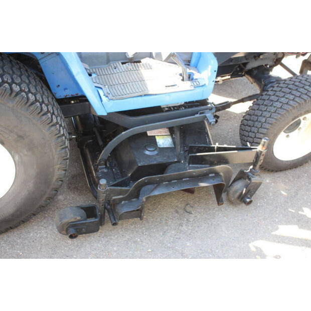 Iseki 325 HST-46945434