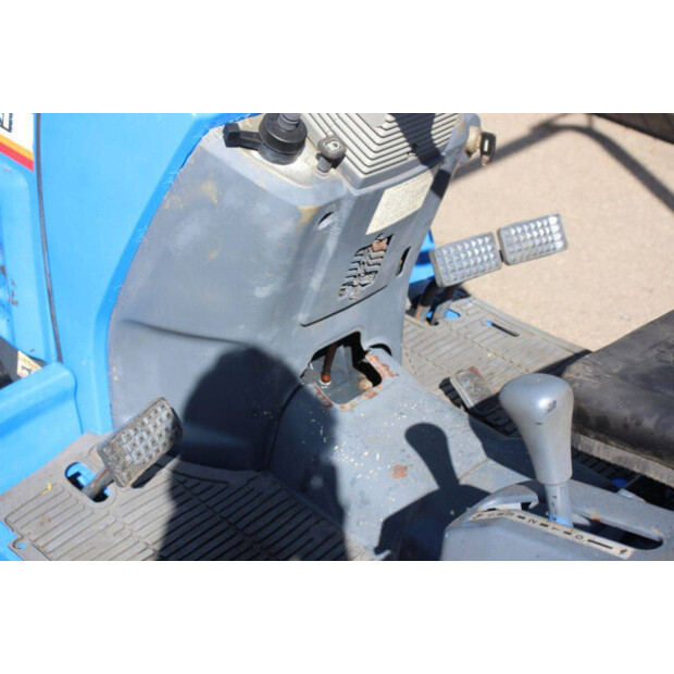 Iseki 325 HST-46945438