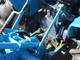 mitsubishi-d2050-1449339-46945459