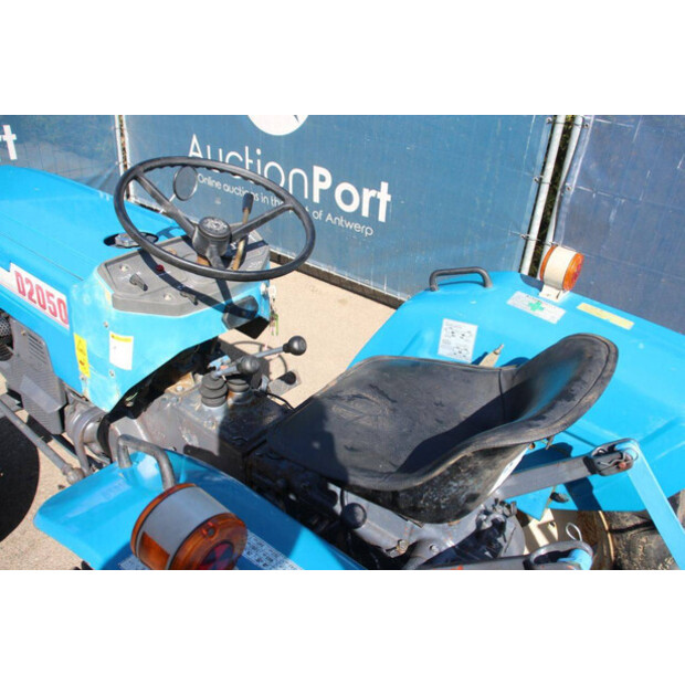 ميتسوبيشي D2050-46945463