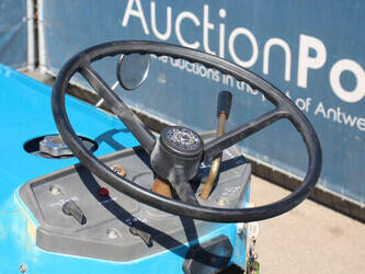 mitsubishi-d2050-1449339-46945464