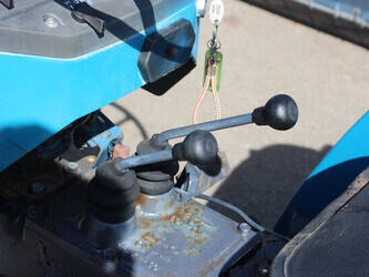 mitsubishi-d2050-1449339-46945465