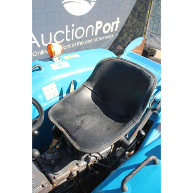 ميتسوبيشي D2050-46945467