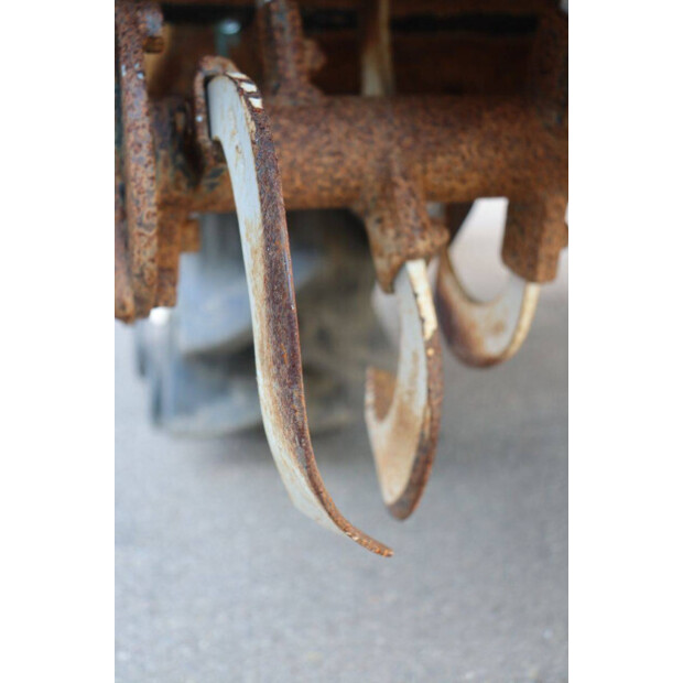 يانمار YM1810-46945598