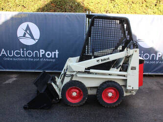 bobcat-310-1449345-46945618