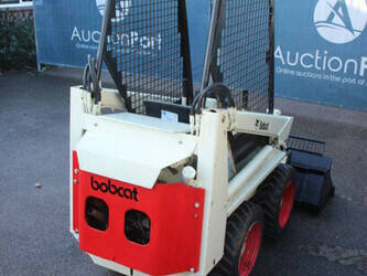 bobcat-310-1449345-46945621