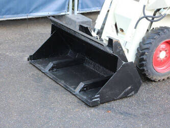 bobcat-310-1449345-46945625