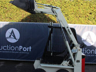 bobcat-310-1449345-46945637