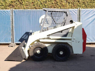 bobcat-533-1449346-46945641