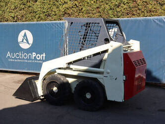 bobcat-533-1449346-46945642