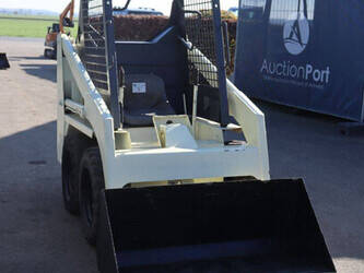 bobcat-533-1449346-46945646