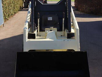 bobcat-533-1449346-46945647