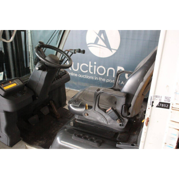 2016 UNICARRIERS P1D1A18LQ-46945901