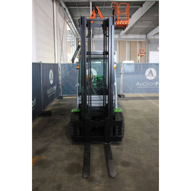 2011 Cesab M335G-46945950