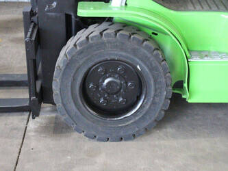 2011-cesab-m335g-46945957