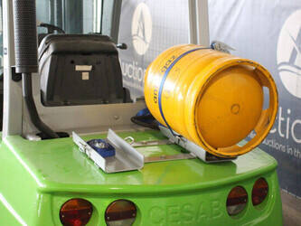 2011-cesab-m335g-46945959