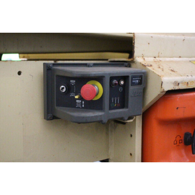 2017 جيه ال جي 2646ES-46945995