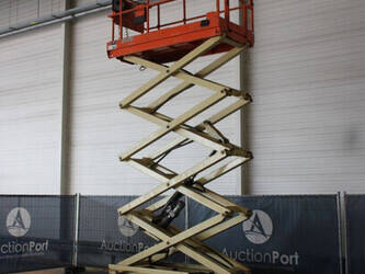 2017-jlg-2646es-1449358-46946000