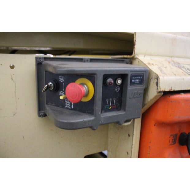 2016 جيه ال جي 2646ES-46946022