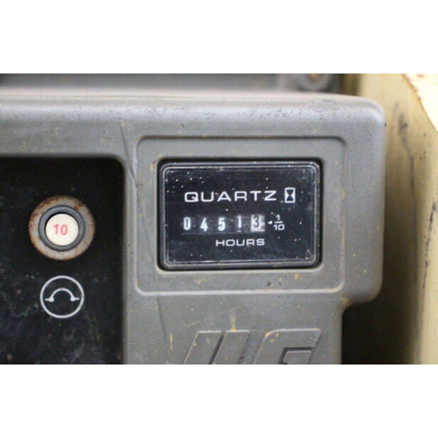 2016 جيه ال جي 2646ES-46946023