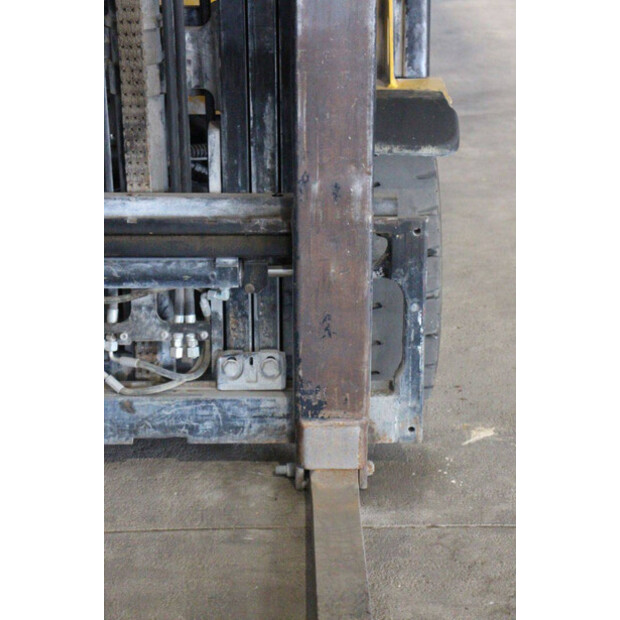 2015 يال GLP16VX-46946065