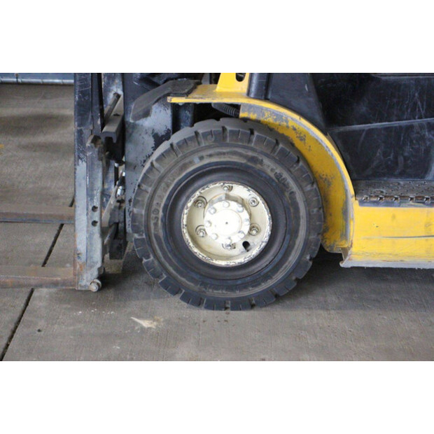 2015 يال GLP16VX-46946068