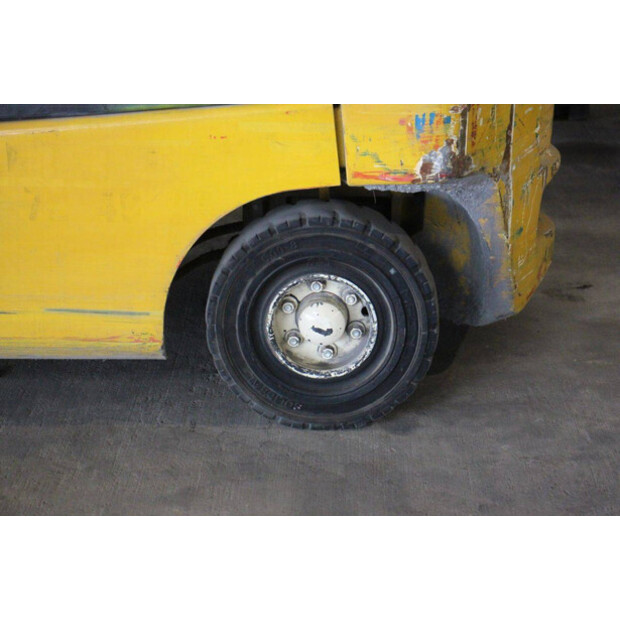 2015 يال GLP16VX-46946069