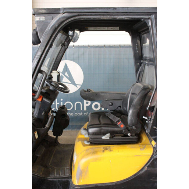 2015 يال GLP16VX-46946075