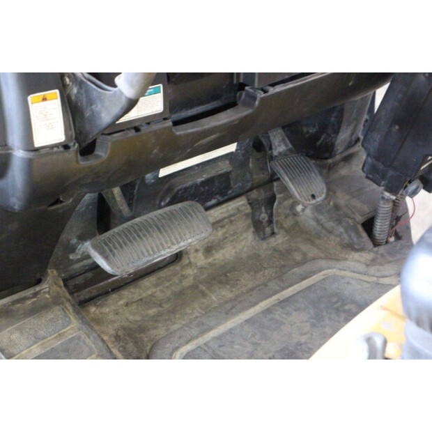 2015 يال GLP16VX-46946077