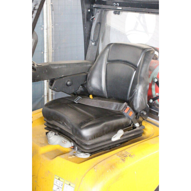 2015 يال GLP16VX-46946079