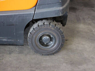 2010-hyster-j3-0xn-861-46946157