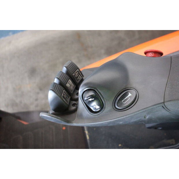 2010 هايستر J3.0XN-861-46946167