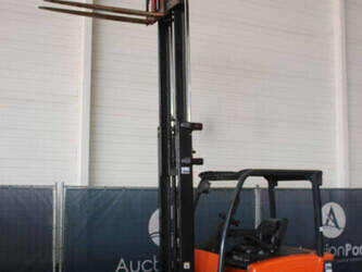 2010-hyster-j3-0xn-861-46946171