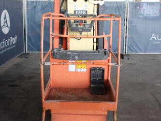 2015-jlg-toucan-8e-1449365-46946181