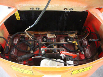 2015-jlg-toucan-8e-1449365-46946189