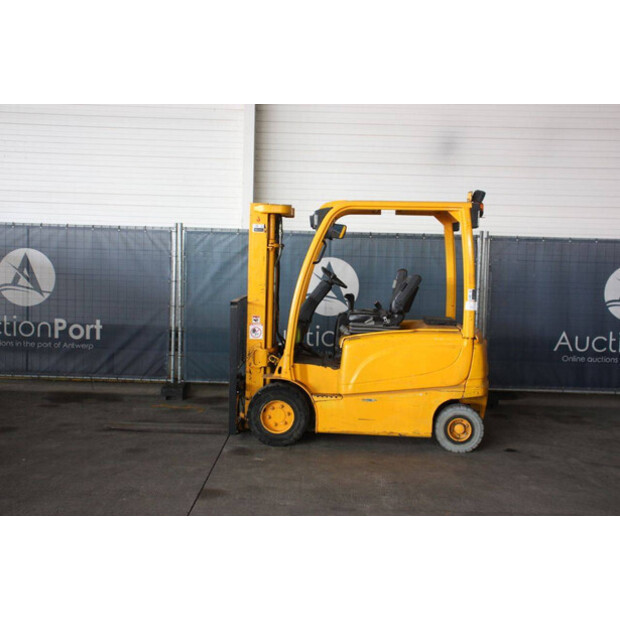 2012 هايستر J2.5XN-46946229