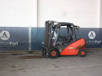 صورة ل رافعات 2004 ليندي H35D