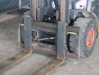 2015-linde-h30d-02-1449369-46946302