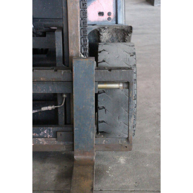 2015 Linde H30D-02-46946303