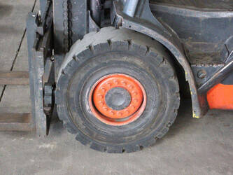 2015-linde-h30d-02-1449369-46946307