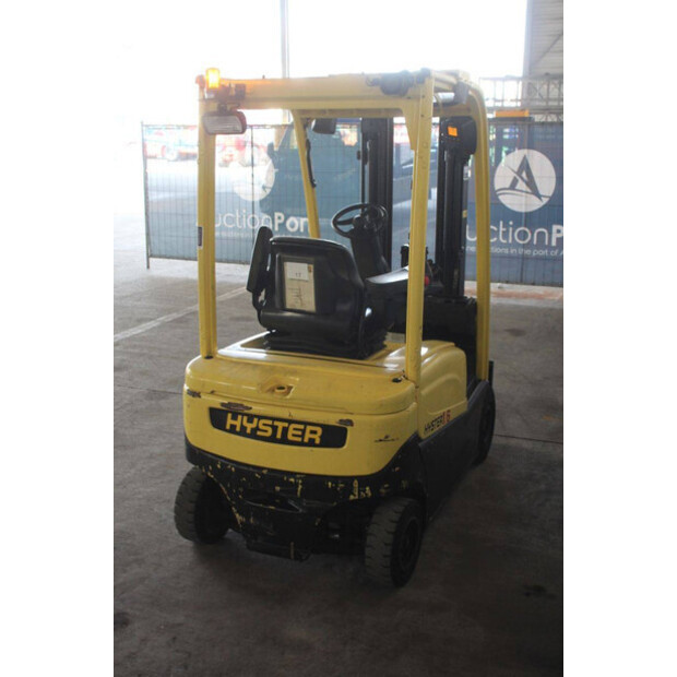 2010 هايستر J1.6 XN-46946357