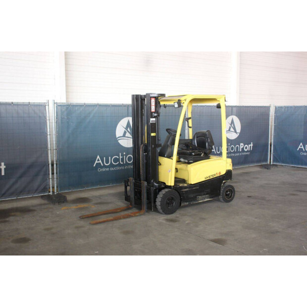 2010 هايستر J1.6 XN-46946360