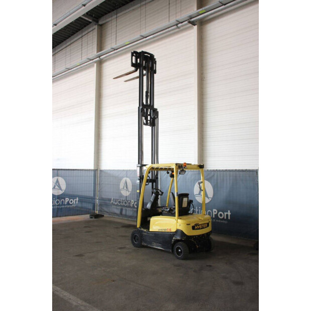 2010 هايستر J1.6 XN-46946383